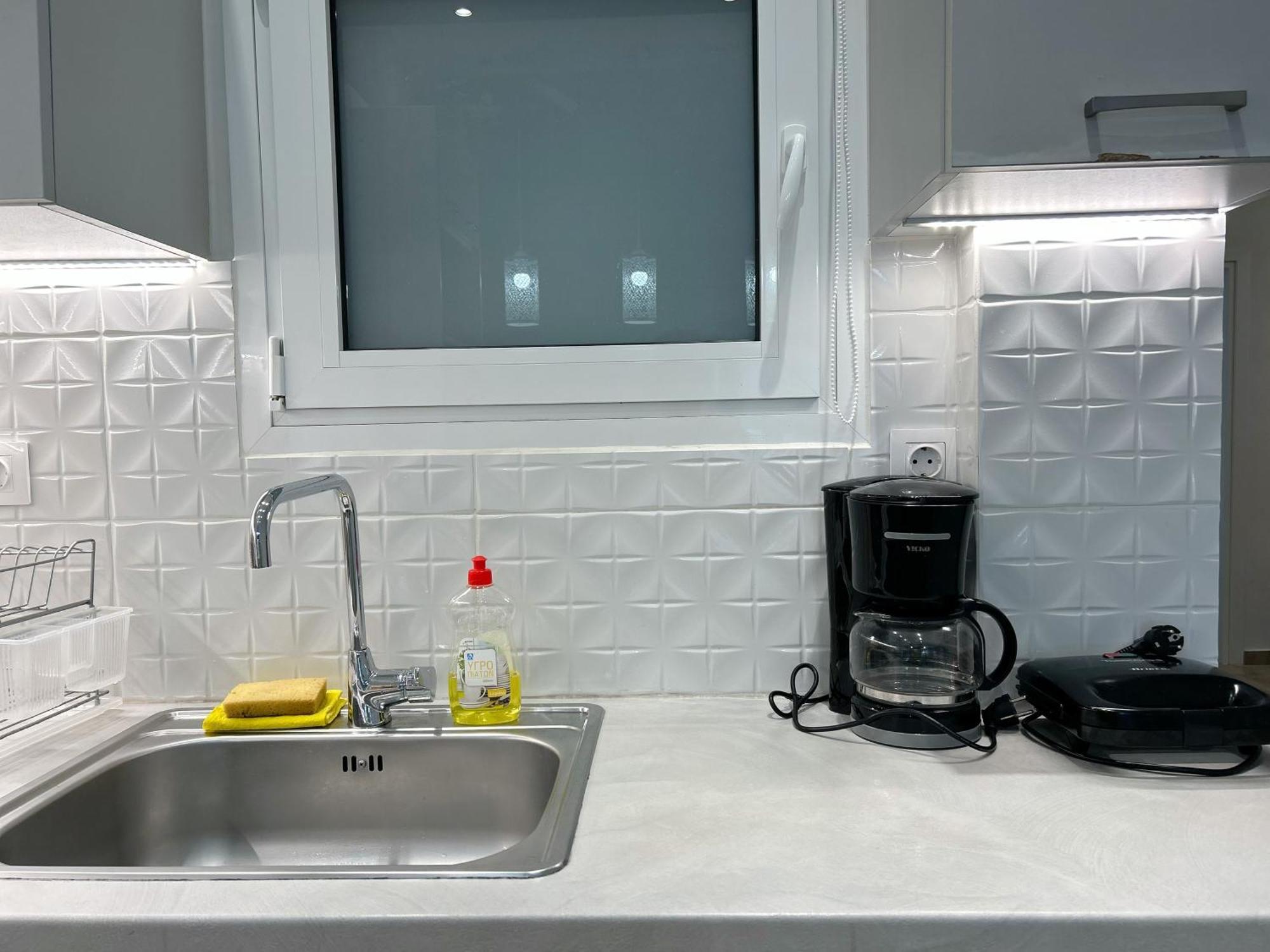 Near Acropolis New 2 Bedrooms Apt In Koukaki 雅典 外观 照片
